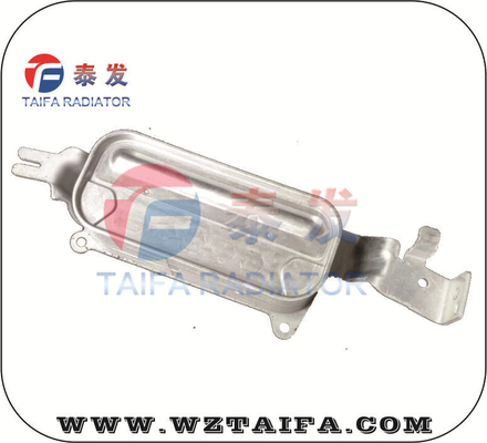 High Efficiency Bmw OIL COOLER 17217638580 Bmw Aftermarket Parts 12 Month Warranty