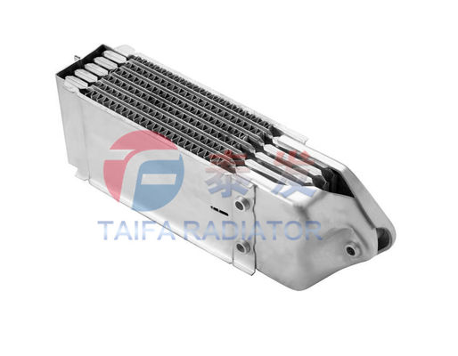 113117021 Refrigerador de aceite de motor diesel para automóviles Partes de rendimiento ISO 9001 Aprobado