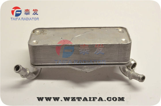 4G0317021M Refrigerador de aceite para 2011-2013 AUDI A6/S6 4G