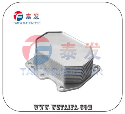 1704048 COOLER de aceite para el tránsito MK7 2006-2013 2.2