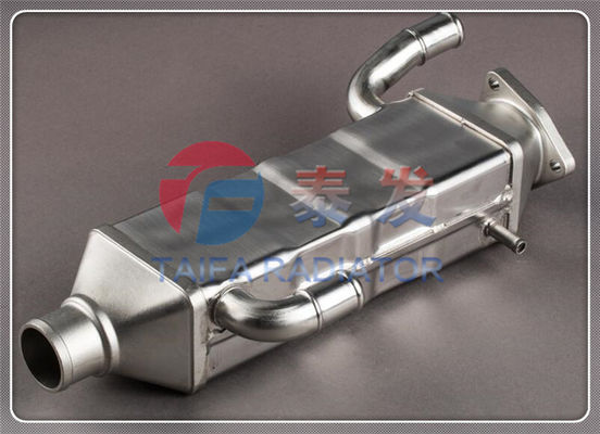 Material de acero inoxidable de refrigeración de EGR diesel NAVISTAR Número OEM 1876262C95
